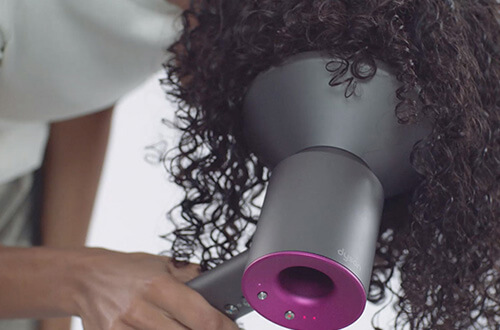 La température de l’air est mesurée 20 fois par seconde, ce qui permet un contrôle intelligent de la chaleur.