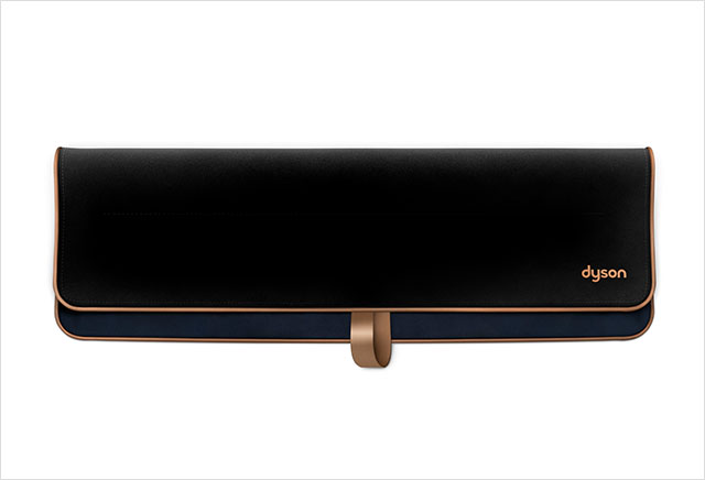 Heat-resistant travel pouch